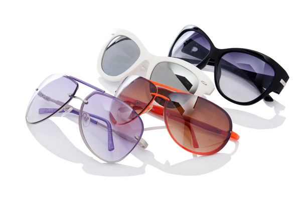 Элегантные солнцезащитные очки - Фото, изображение