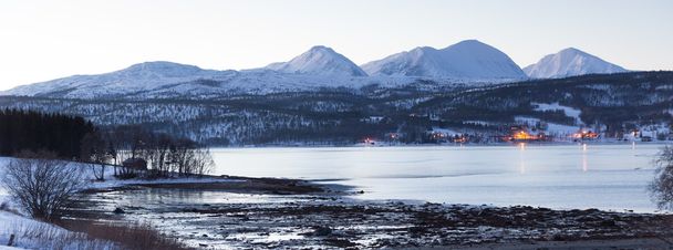 Norwegia w zimie - podróż na wyspie senja - Zdjęcie, obraz