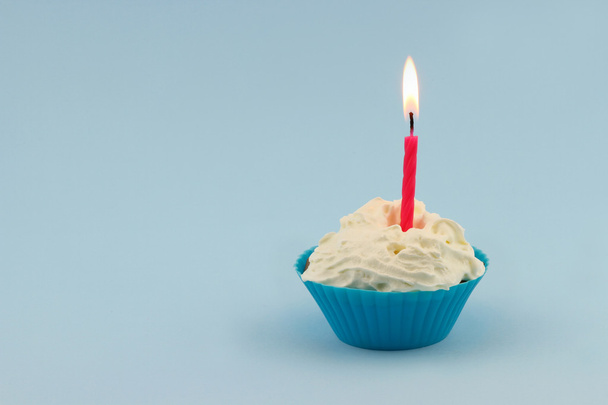 feliz cumpleaños cupcake - Foto, imagen