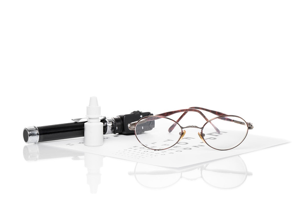Οφθαλμοσκόπιο, εξέταση των ματιών και γυαλιά - Φωτογραφία, εικόνα