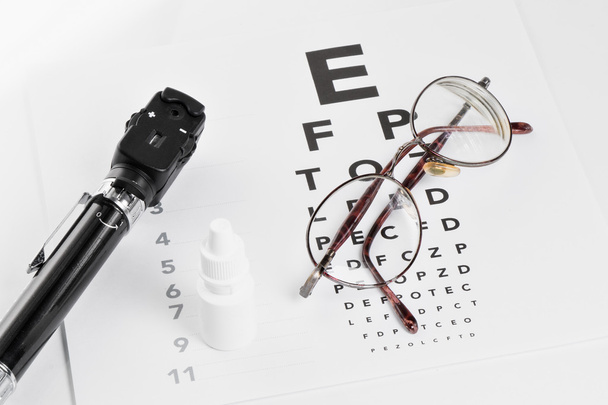 Ophthalmoscope, eye test and glasses - Valokuva, kuva