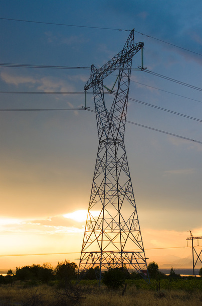 Elektrik direği gün batımında - Fotoğraf, Görsel