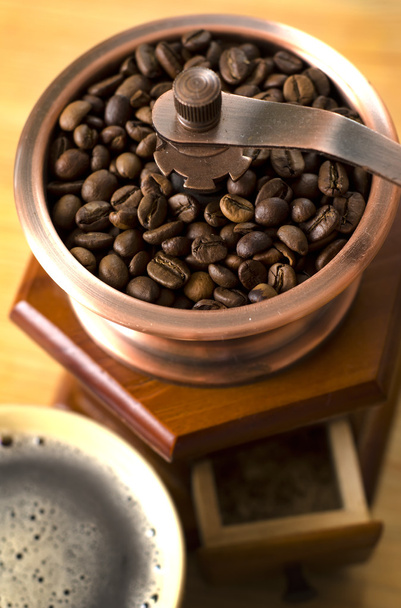 Molino de café
 - Foto, Imagen