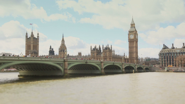 Westminster bridge a big ben - Záběry, video