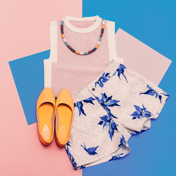 Lady clothing set. Vanilla summer style. Trendy T-shirt, shorts  - Foto, imagen