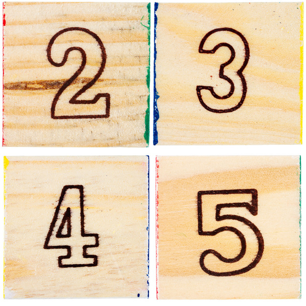 Bloques de juguete de madera con números
 - Foto, Imagen