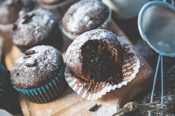 Muffins de chocolate
 - Foto, Imagem