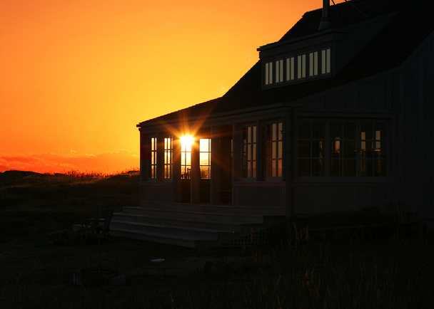 tatil ev günbatımı - Fotoğraf, Görsel