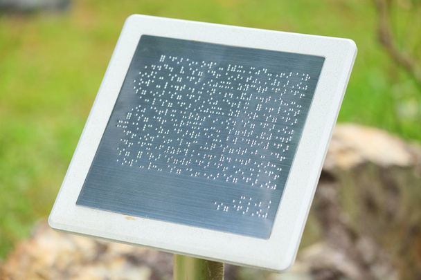 gewone braille aankondiging - Foto, afbeelding