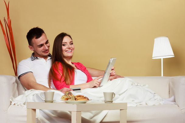 Young couple with tablet - Foto, Imagem