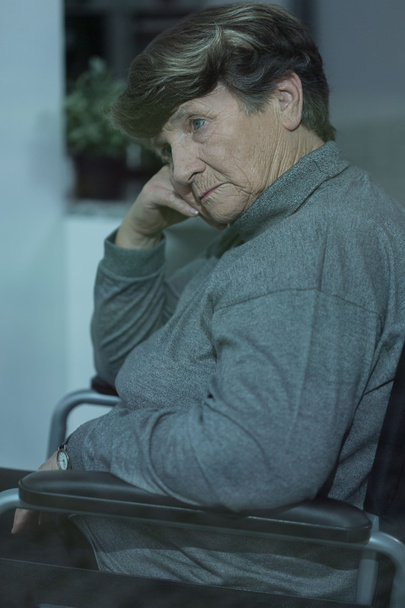 Oude vrouwen met dementie - Foto, afbeelding