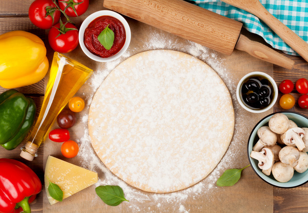 Ingredienti di cottura pizza
 - Foto, immagini