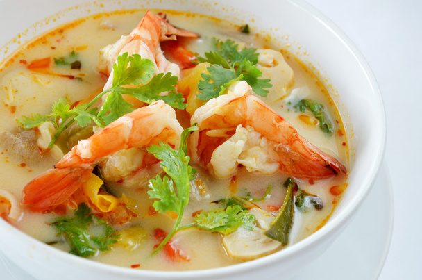 thailändisches Essen tom yum goong - Foto, Bild