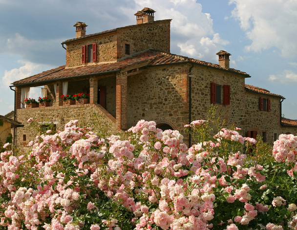 Toscanan maan huvila
 - Valokuva, kuva