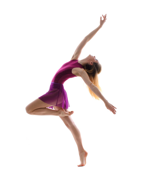 молода приваблива гнучка жінка танцівниця
 - Фото, зображення