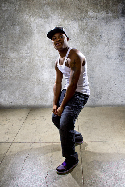 man posing hip hop dance - Zdjęcie, obraz