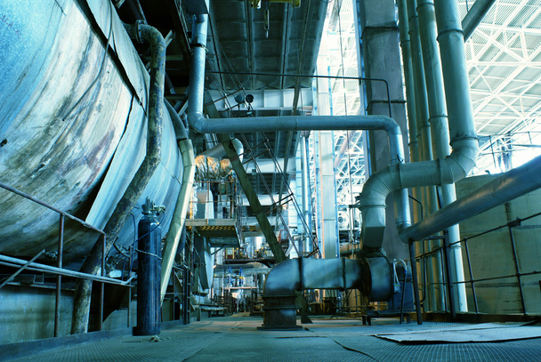 Zona industrial, Tuberías de acero en tonos azules - Foto, Imagen