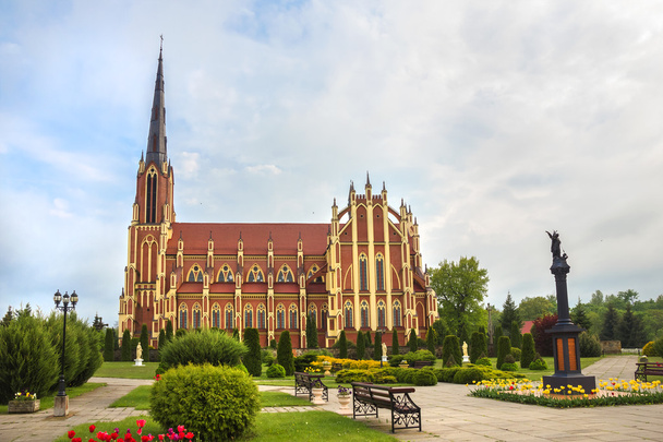 Katholische Kirche in gervyaty, Region Grodno, Weißrussland. - Foto, Bild