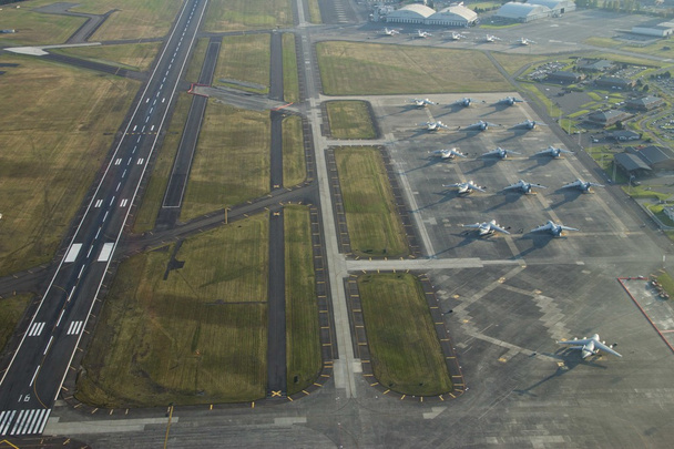 USAF C-17 zaparkowany na lotniska Mcchord Afb - Zdjęcie, obraz