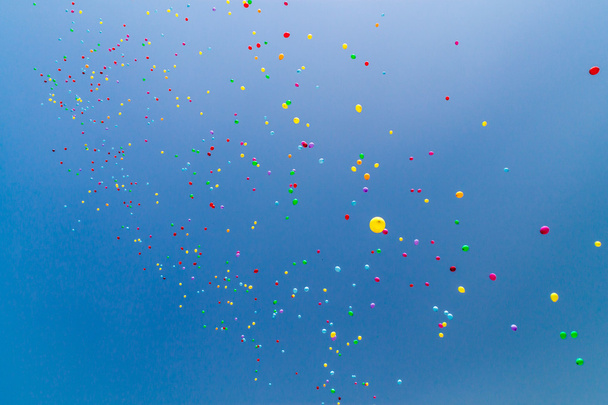 Sok-sok hélium ballonok - Fotó, kép