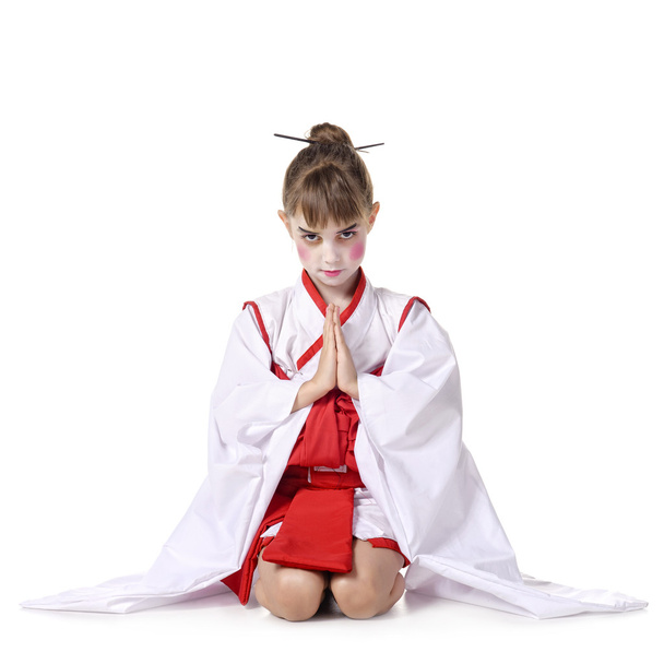 κοριτσάκι σε ιαπωνικά κιμονό - Φωτογραφία, εικόνα