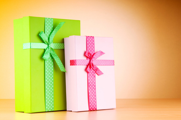 γιορτή έννοια με κουτιά δώρων - Φωτογραφία, εικόνα