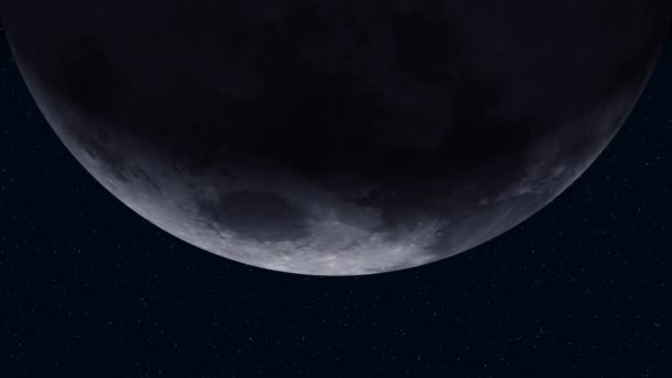 schaduw gaat voorbij aan het oppervlak van de maan - Video