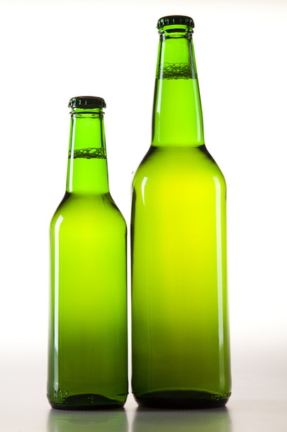 Zielona butelka piwa - Zdjęcie, obraz