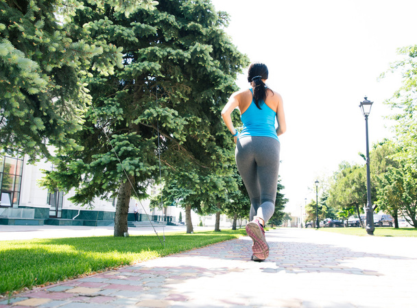 Fitness woman running outdoors - Fotografie, Obrázek