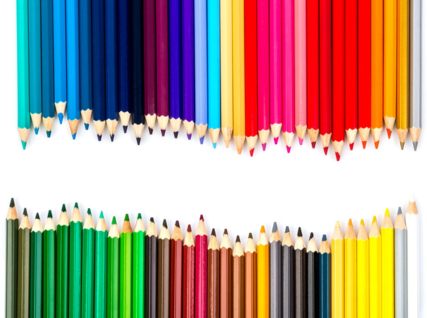 gros plan des crayons de couleur sur fond blanc - Photo, image