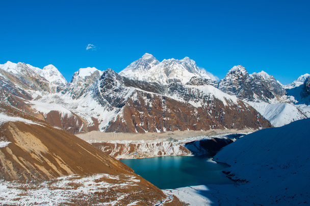 Everest vista de Renjo la pass
 - Foto, Imagem
