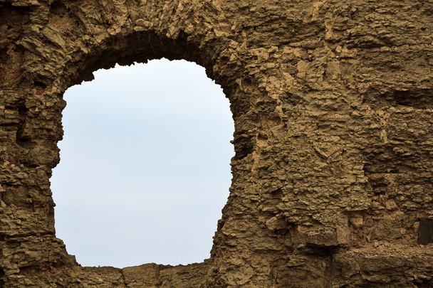 Руины старой башни в Пскове
 - Фото, изображение