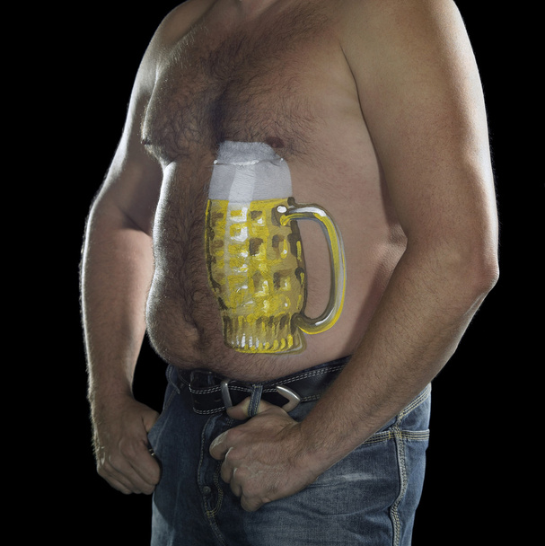 Uomo con pancia di birra dipinta
 - Foto, immagini