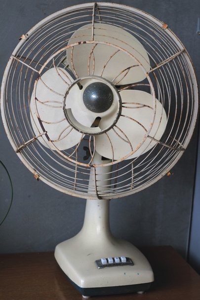 Ventilatori vintage per mettere lo spettacolo
. - Foto, immagini