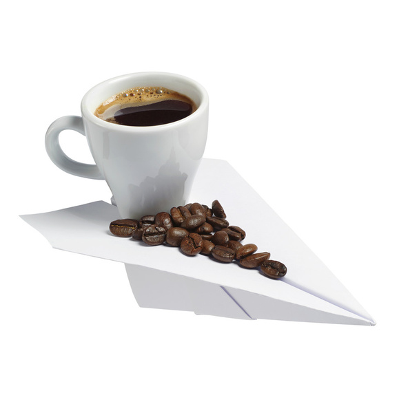 Kağıt uçağa kahve fincanı - Fotoğraf, Görsel