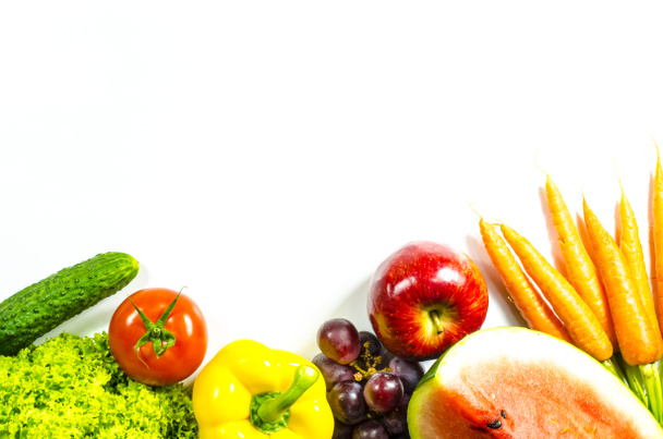 Frame of fresh fruits and vegetables on white background - Foto, Imagem
