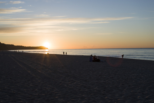 Pôr do sol no mar
 - Foto, Imagem