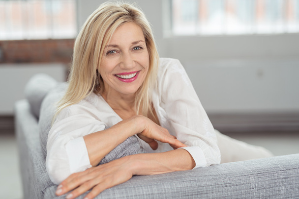 Happy Adult Woman on Couch - Photo, Image