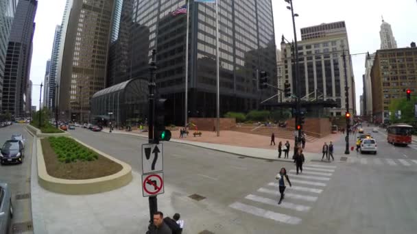 Guidare per le strade di Chicago
 - Filmati, video