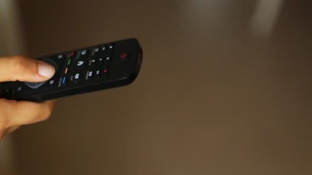 TV remote dolly schieten - Video