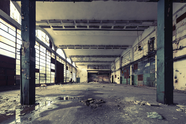 кинутих заводу
 - Фото, зображення