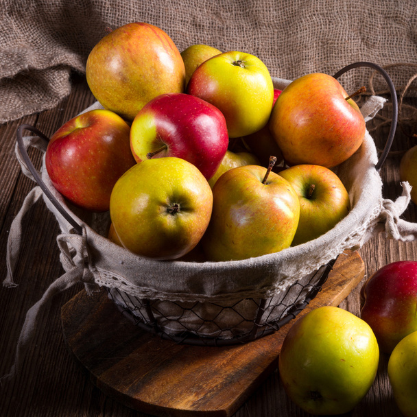 Fresh autumn apples - Zdjęcie, obraz