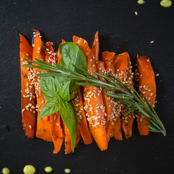 Caramelized carrots - Photo, Image