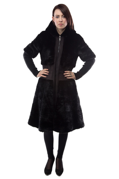 Görüntü esmer siyah sahte kürk ceket - Fotoğraf, Görsel