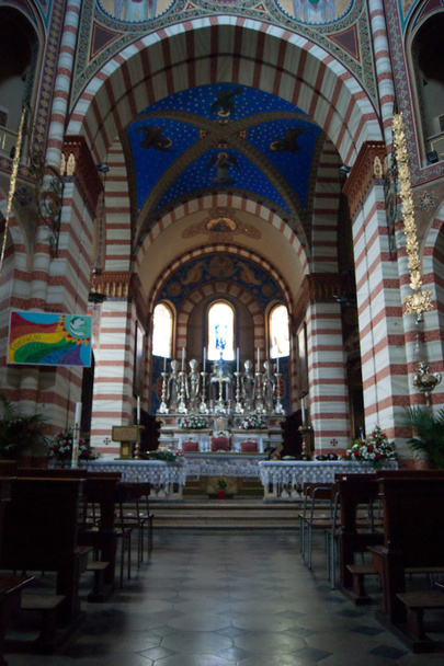 Kirche  - Foto, Bild