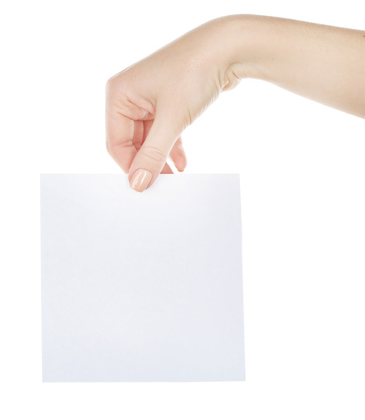 χέρι κρατώντας λευκή κάρτα που απομονώνεται σε λευκό - Φωτογραφία, εικόνα