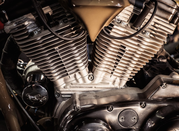 Nahaufnahme eines Motorradmotors  - Foto, Bild