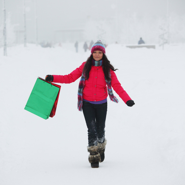 Winter shopping - Valokuva, kuva