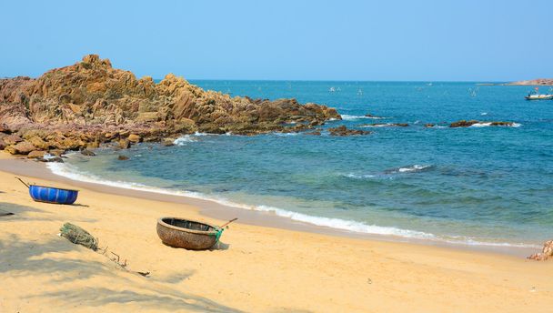 Tropical beach at Nha Trang, Vietnam - Photo, Image