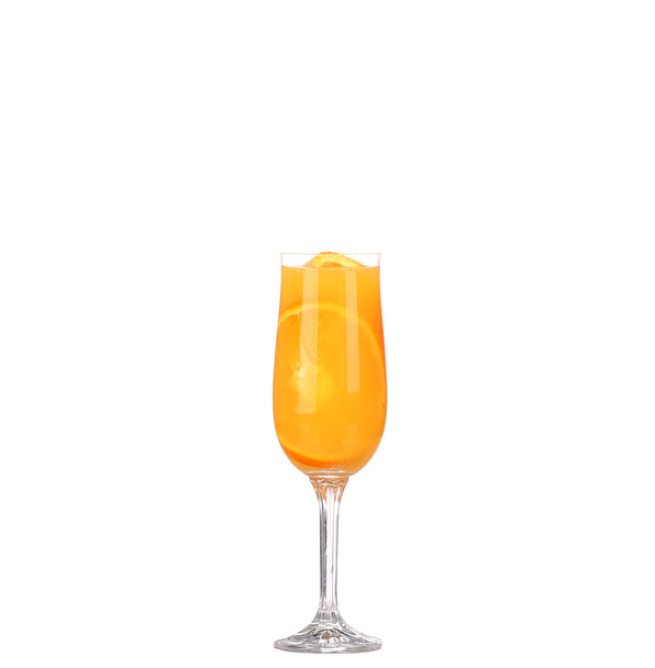 Orange juice and slices of orange isolated on white - Фото, зображення
